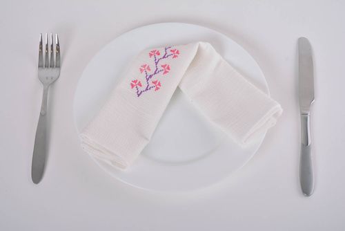 Decorative handmade cotton white fabric with embroidered flowers for table - MADEheart.com