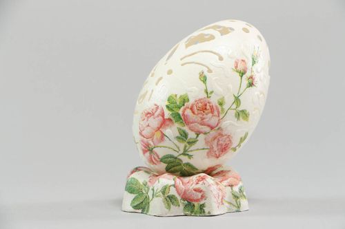 Carved egg with a stand - MADEheart.com
