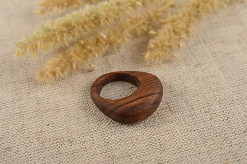 Stylish handmade wooden ring wooden jewelry costume jewelry designs gift ideas - MADEheart.com