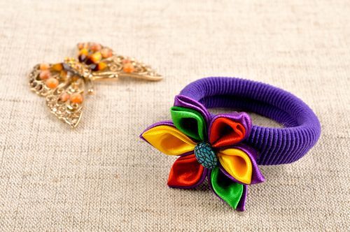 Stylish handmade scrunchie hair tie beautiful scrunchy flowers in hair - MADEheart.com