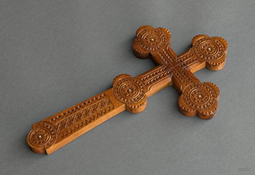 Wooden carved cross - MADEheart.com