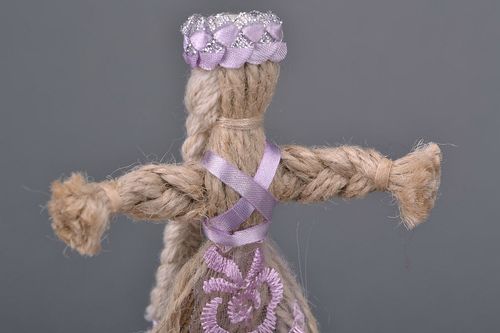 Ethnic vesnyanka doll - MADEheart.com