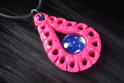 Beautiful handmade plastic pendant design polymer clay ideas gifts for her - MADEheart.com