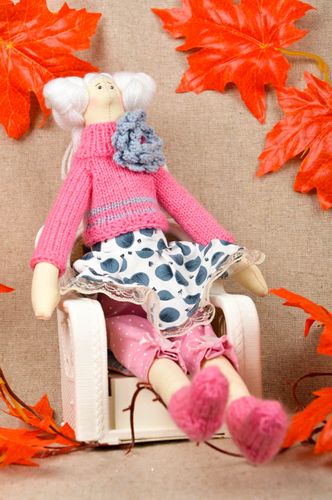 Rag doll handmade fabric toy fabric toy for children nursery decor toys - MADEheart.com