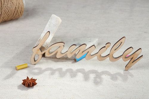 Chipboard word Family - MADEheart.com