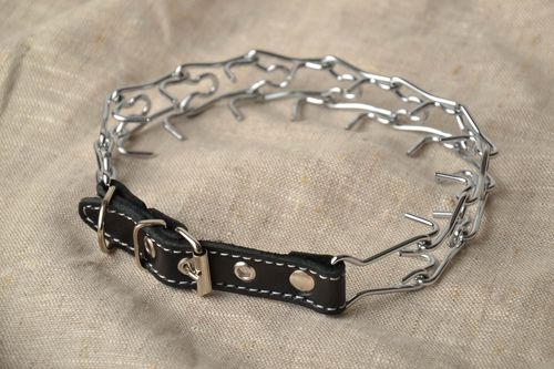 Strict metal dog collar - MADEheart.com