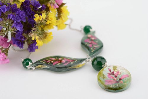 Handmade necklace Laurel - MADEheart.com