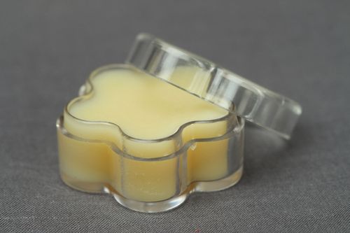 Solid perfume with the Eastern aroma - MADEheart.com