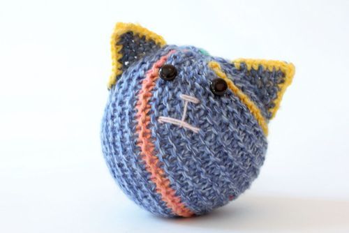 Hand knitted toy Cat ball  - MADEheart.com