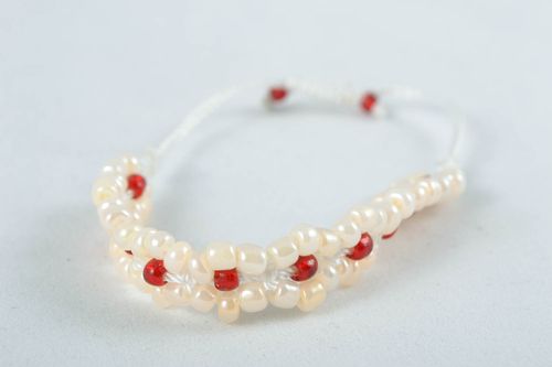Tender white and red beads strand bracelet fon white cord for girl - MADEheart.com