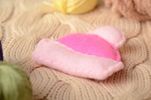 Handmade small felt soft toy bright pink hat for Christmas tree decoration - MADEheart.com