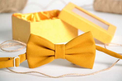 Mustard bow tie - MADEheart.com
