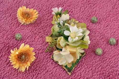 Handmade decorative artificial flower composition for DIY brooch or hair clip - MADEheart.com
