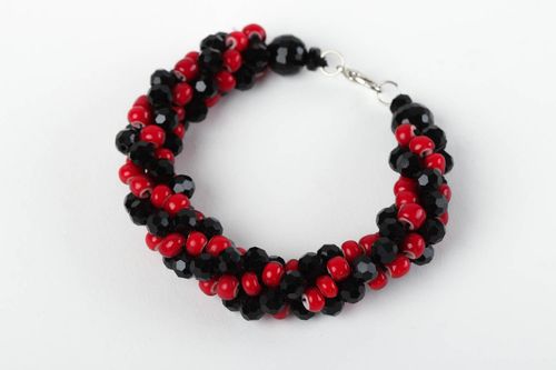 Black and red beads wide cord adjustable bracelet for women - MADEheart.com