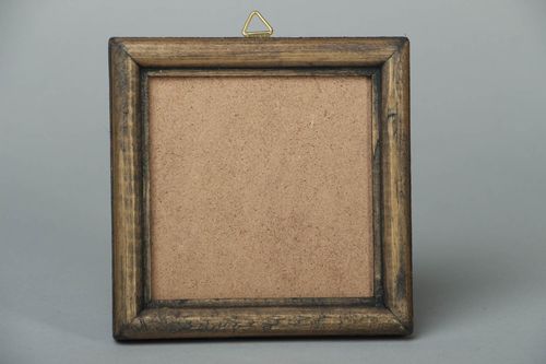Square wooden photo frame - MADEheart.com