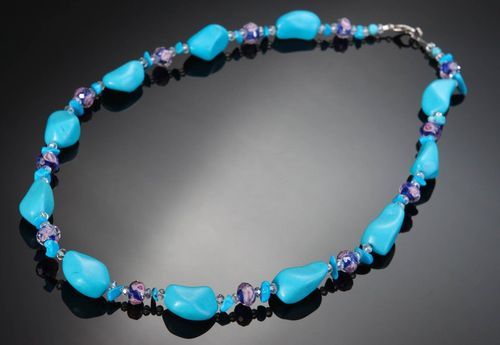 Necklace made of turquoise & glass - MADEheart.com