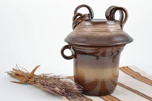 Handmade decorative ceramic glazed pot with lid for bulk products 1 L - MADEheart.com