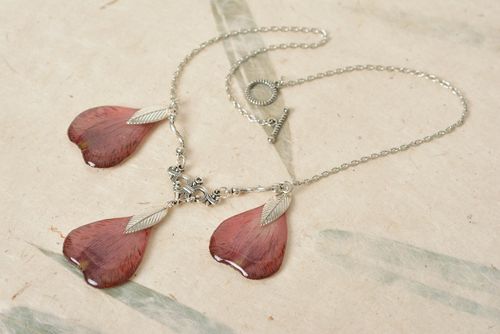 Nice botanical necklace with real flower petals and epoxy coating pink on chain - MADEheart.com