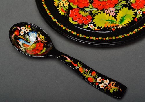 Painted wooden spoon - MADEheart.com