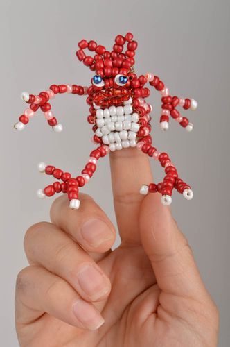 Handmade designer small bead woven animal finger puppet red frog for children - MADEheart.com