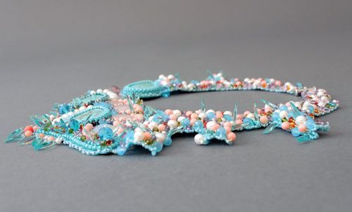 Necklace made of pearls, corals, beads and crystals Soft touch - MADEheart.com