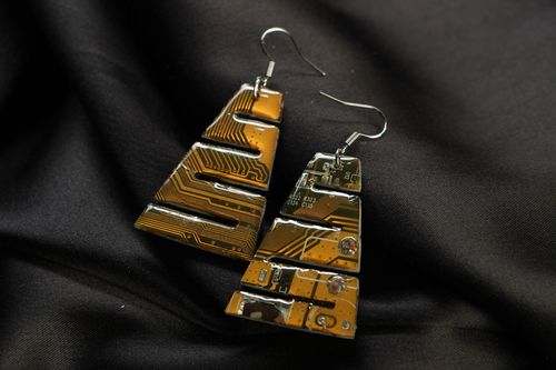 Long steampunk earrings with micro schemes - MADEheart.com