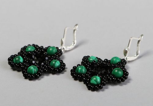Earrings made of Czech beads and malachite - MADEheart.com