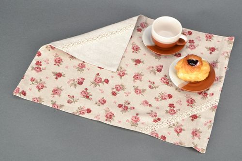 Decorative two-sided napkin made of cotton and polyamide with lace - MADEheart.com