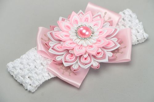 Tender handmade headband with pink flower created of satin ribbons for babies - MADEheart.com