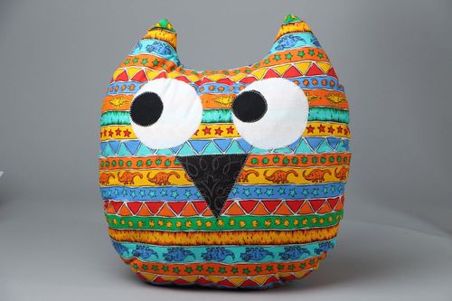 Homemade funny cushion African Owl - MADEheart.com