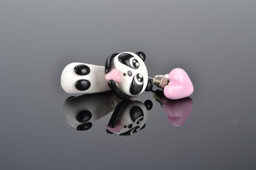 Polymer clay stud earrings - MADEheart.com