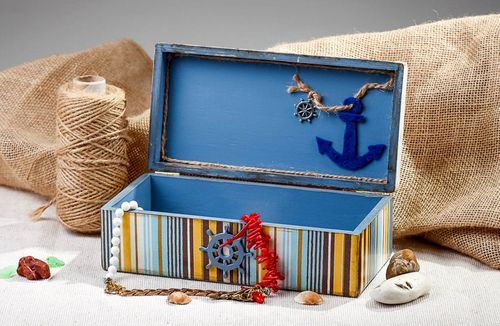 Jewelry box for jewelries with splotchy effect - MADEheart.com