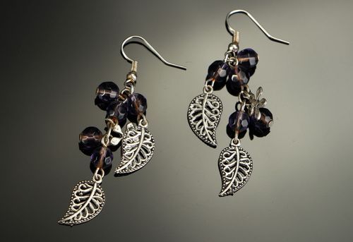 Earrings made of steel and glass Currant berries - MADEheart.com