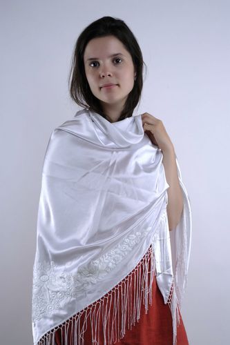 Big silk white shawl - MADEheart.com