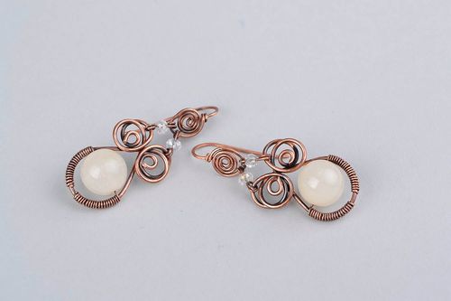 Earrings with swirls - MADEheart.com