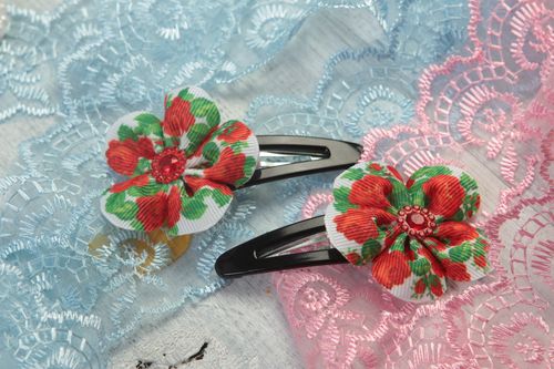Set of 2 handmade textile barrettes flower hair clips accessories for girls  - MADEheart.com