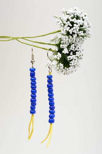 Handmade beads earrings designer earrings beaded earrings for girl gift ideas - MADEheart.com