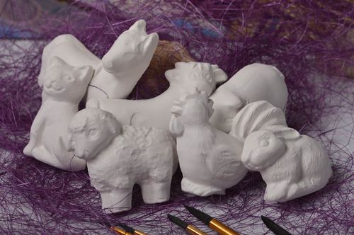 Beautiful handmade plaster blank figurine DIY crafts 7 pieces miniature animals - MADEheart.com