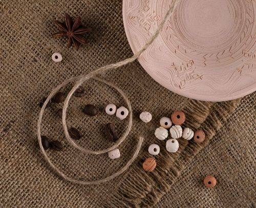 Set of ceramic beads - MADEheart.com