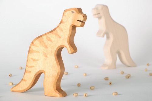 Wooden toy Dinosaur - MADEheart.com