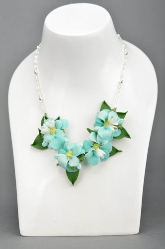 Handmade tender feminine necklace with polymer clay light flowers on metal chain - MADEheart.com