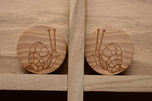 Wooden plug earrings with handmade engraving 30 mm - MADEheart.com
