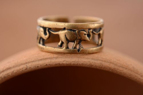 Bronze ring Elephants - MADEheart.com