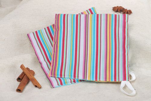 Set of two square pot holders sewn of colorful striped cotton fabric for kitchen - MADEheart.com