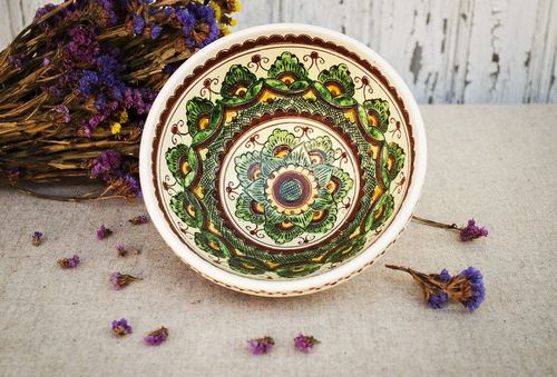 Ceramic bowl for kitchen decor - MADEheart.com