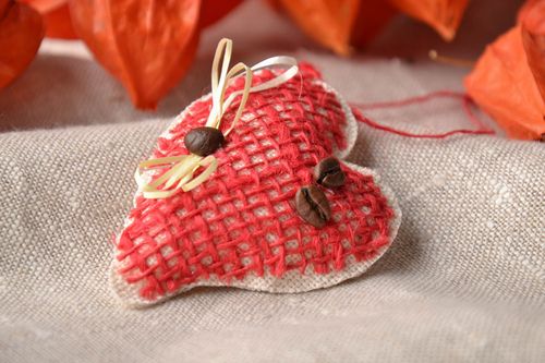 Interior decoration Heart with coffee beans - MADEheart.com