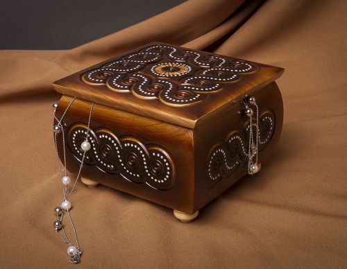 Stylish handmade wooden box jewelry box design room decor ideas gifts for her - MADEheart.com