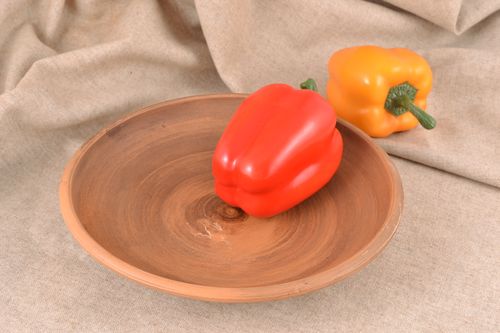 Handmade ceramic plate - MADEheart.com