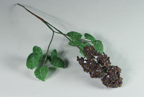 Lilac made of beads - MADEheart.com
