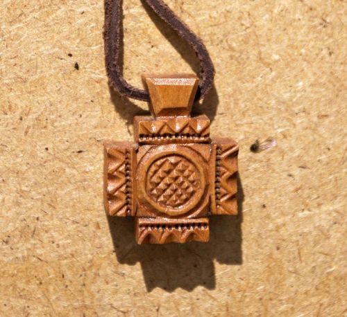 Unusual wooden cross pendant - MADEheart.com